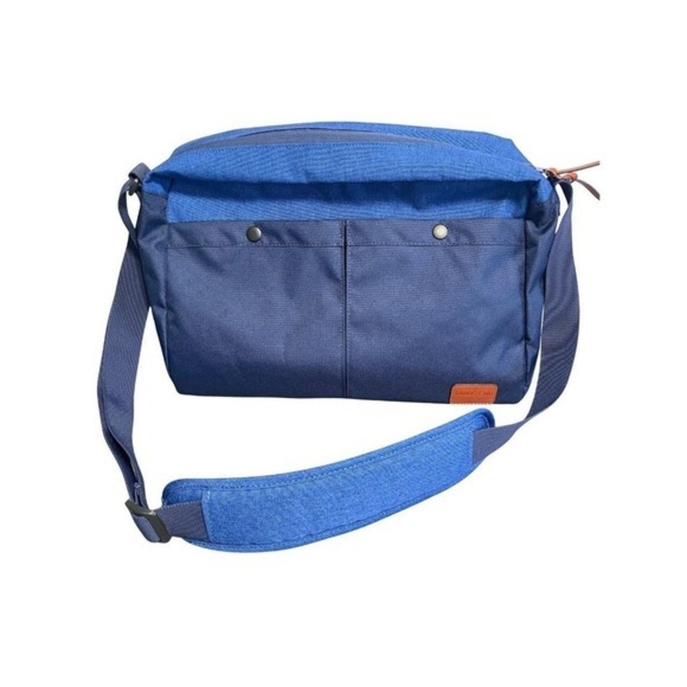 Lands End Everyday Messenger Bag Size 11x15 Laptop Inner Outer Pockets Utility‎